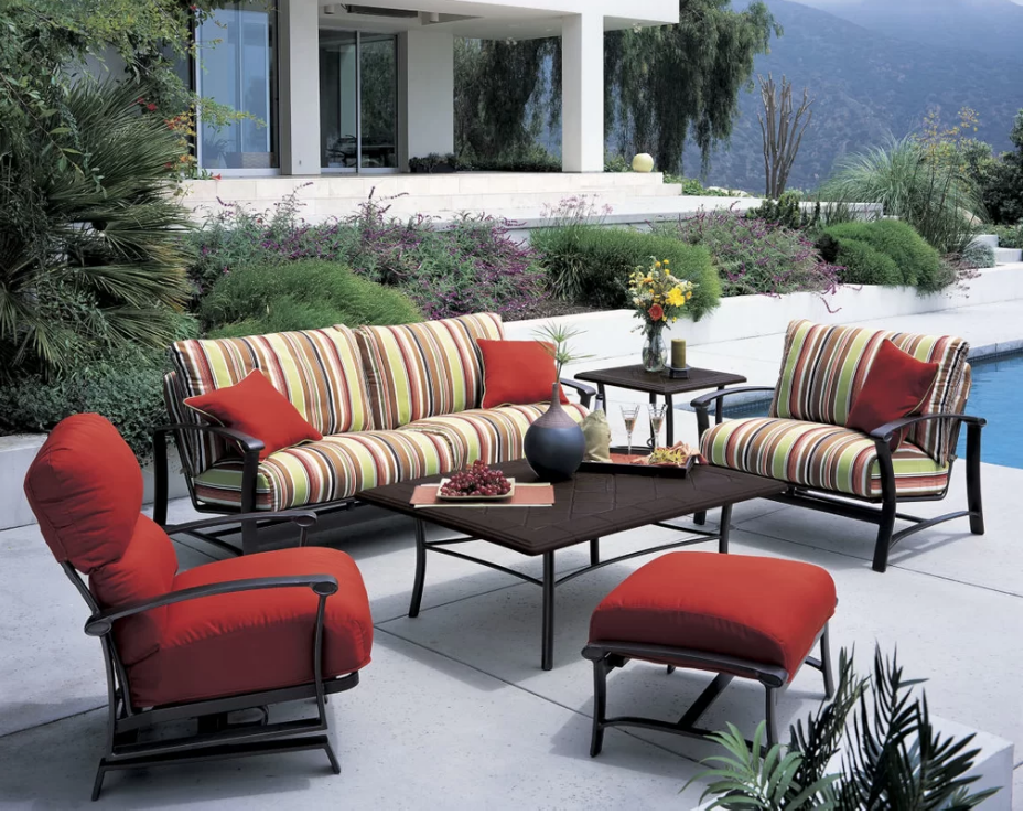 tropitone-ovation-deep-seating-group-with-cushions