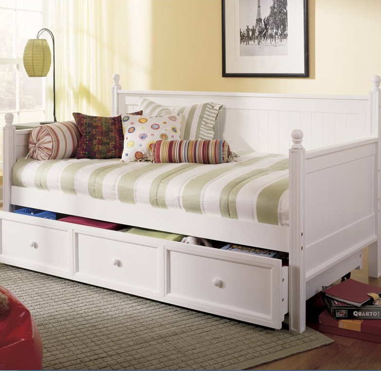 White Wood Daybed